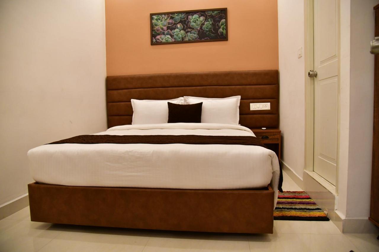 Xcel Luxury Hotel Apartments-Home Living Redefined Mysore Exterior foto