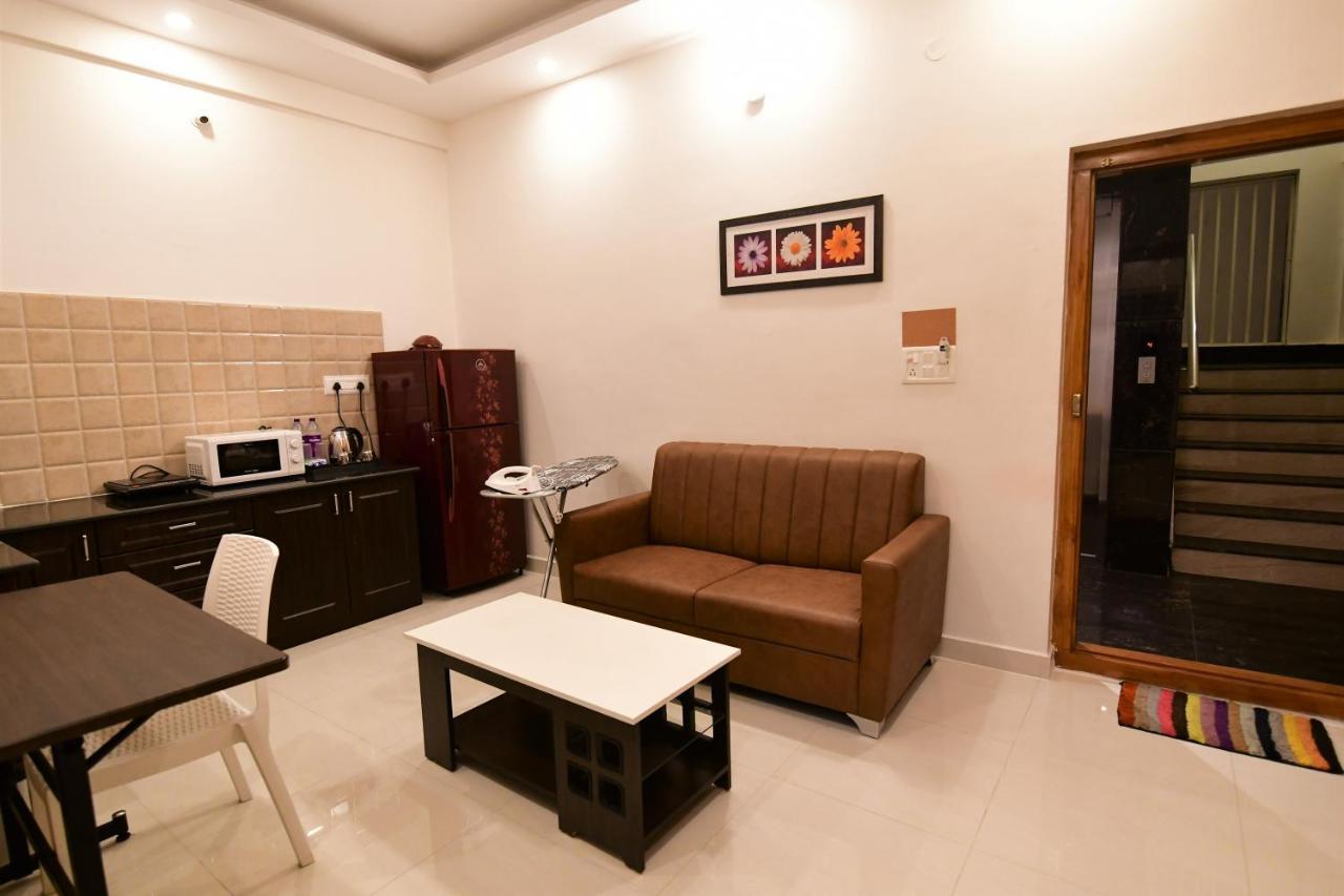 Xcel Luxury Hotel Apartments-Home Living Redefined Mysore Exterior foto