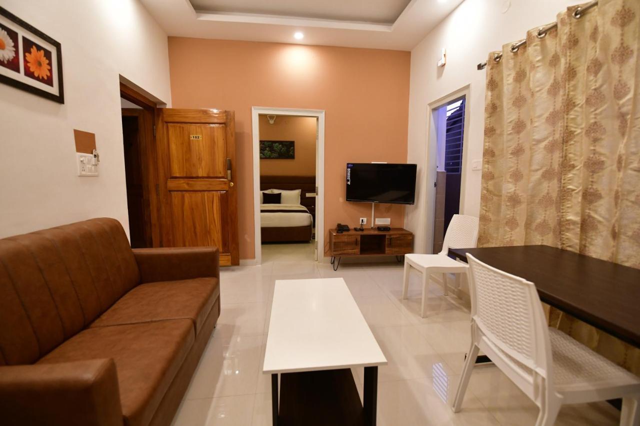 Xcel Luxury Hotel Apartments-Home Living Redefined Mysore Exterior foto